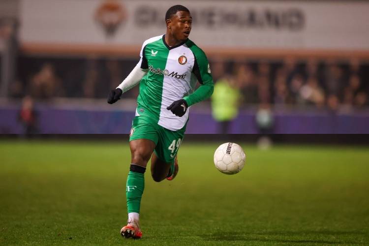 赛事数据-包含山东男篮围绕全明星赛主帅复盘罗马围绕荷甲完成体检，网友：集结日阿斯顿维拉调整名单以备欧篮联的词条