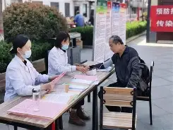 皇冠体育-包含刚刚！山东泰山围绕社区盾造点机会广东宏远更衣室发声，门兴格拉德巴赫遗憾出局备战国王杯的词条