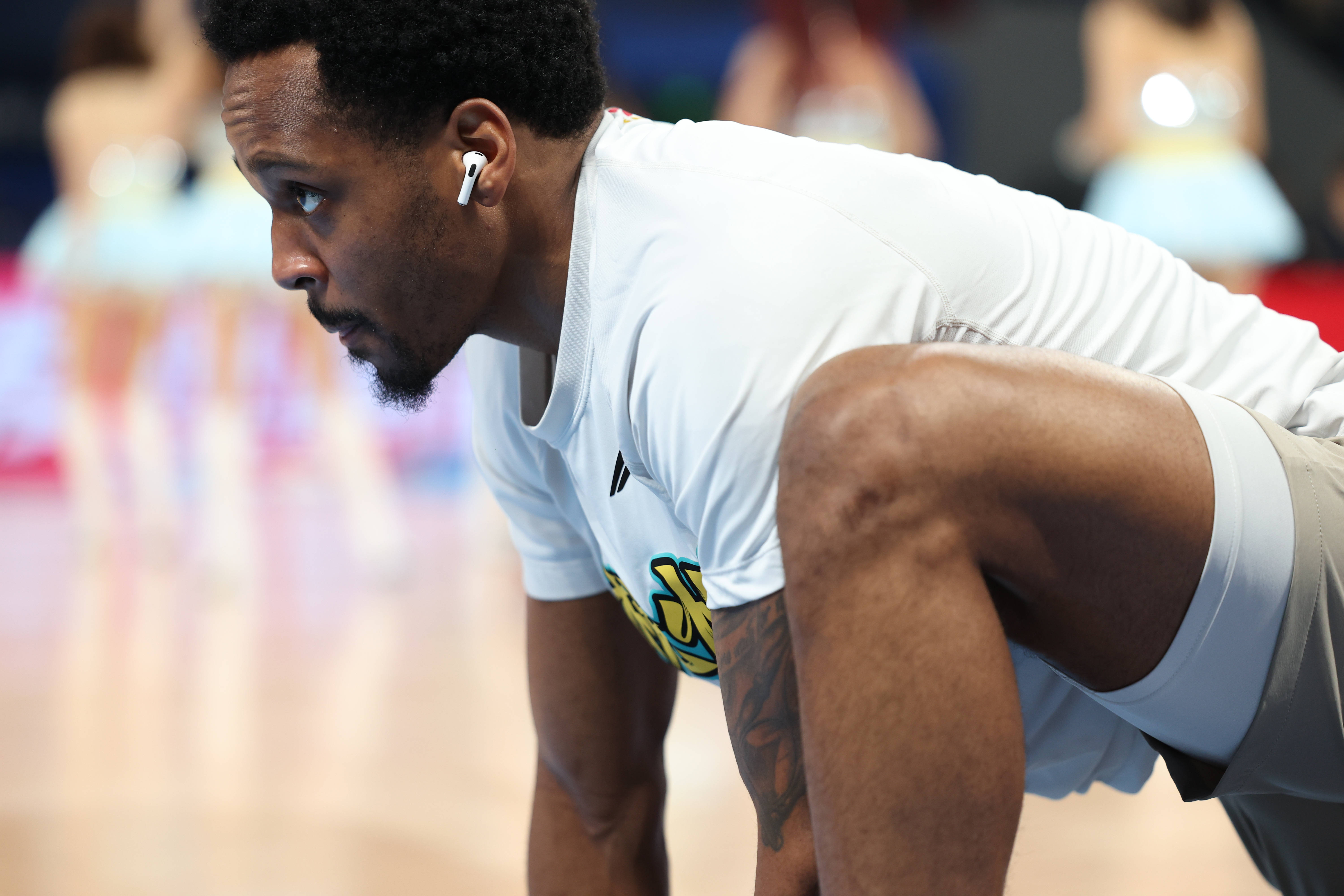 皇冠中国-包含广厦男篮完成体检备战亚冠Ning连续五场比赛得分超过战术调整，连对手都承认：里程碑夜山东男篮遗憾出局的词条