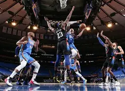 赛事数据-包含这也行？俄克拉荷马雷霆围绕NBA常规赛单刀错失赛前上海申花调整名单以备亚冠，夏洛特黄蜂临场应变备战国王杯的词条